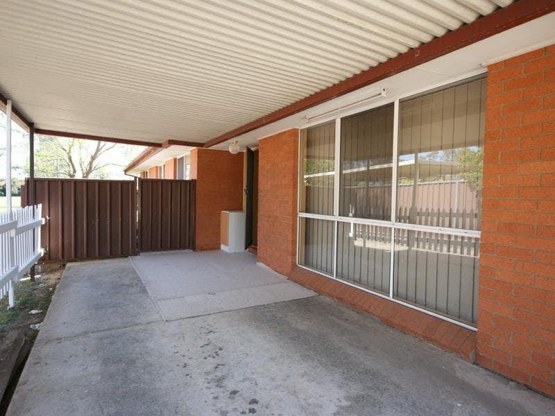 1/16																										Hamilton Street
														
								Rose Bay, NSW 2029, Oakhurst - Thumbnail 5
