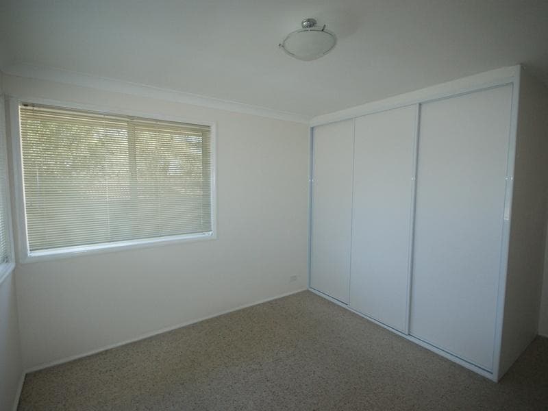 53																										Avoca Road
														
								Canley Heights, NSW 2166, Kings Langley - Thumbnail 2