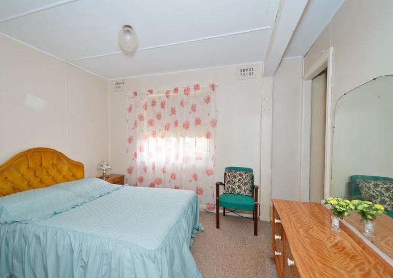 2/36																										Macquarie Road
														
								Auburn, NSW 2144, Port Macquarie - Thumbnail 6
