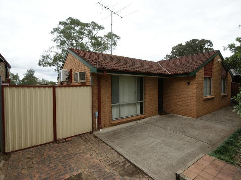 2/36																										Macquarie Road
														
								Auburn, NSW 2144, Kings Park - Image 1