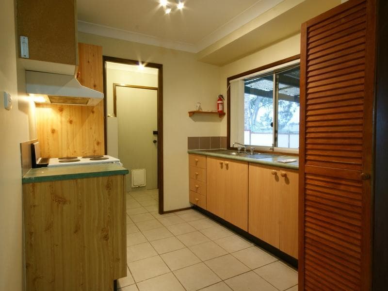 2/36																										Macquarie Road
														
								Auburn, NSW 2144, Kings Park - Thumbnail 5