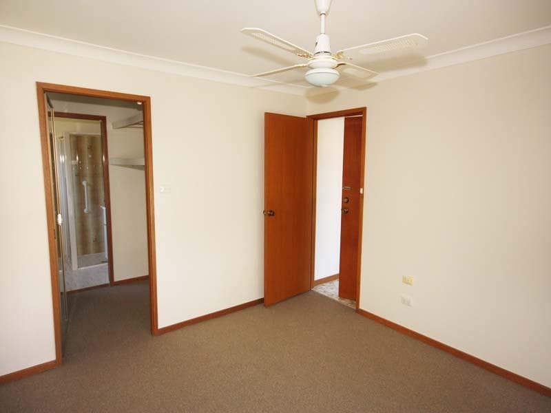 53																										Avoca Road
														
								Canley Heights, NSW 2166, Port Macquarie - Thumbnail 6