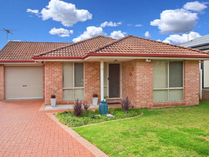 4																										Nockolds Avenue
														
								Punchbowl, NSW 2196, Stanhope Gardens - Image 1
