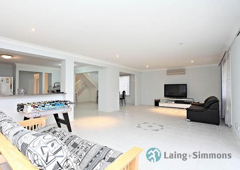 1/16																										Hamilton Street
														
								Rose Bay, NSW 2029, Merrylands - Thumbnail 2