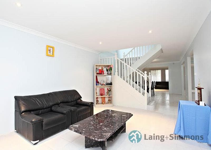 1/16																										Hamilton Street
														
								Rose Bay, NSW 2029, Merrylands - Thumbnail 3