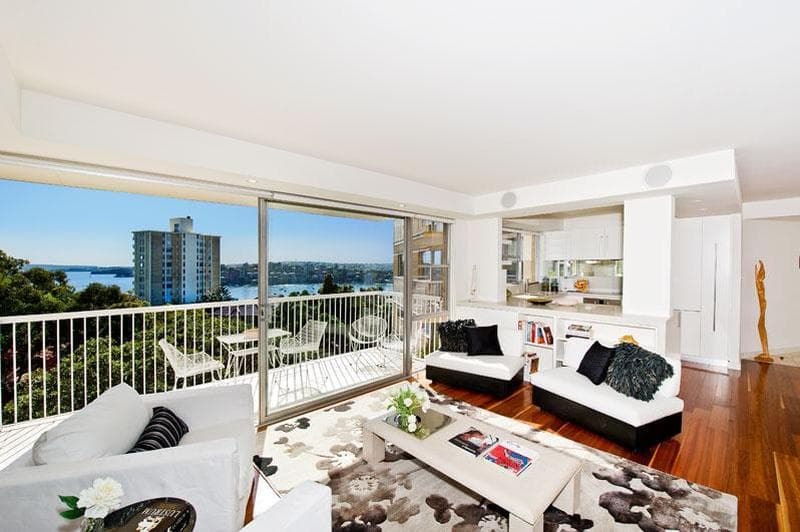 4																										Nockolds Avenue
														
								Punchbowl, NSW 2196, Darling Point - Thumbnail 4