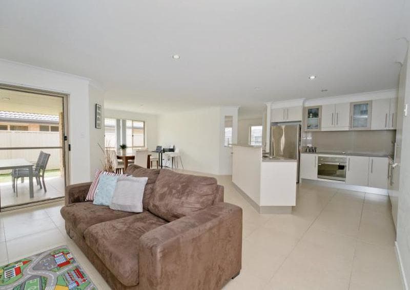 3/6																										Crisallen Street
														
								Port Macquarie, NSW 2444, Port Macquarie - Thumbnail 5