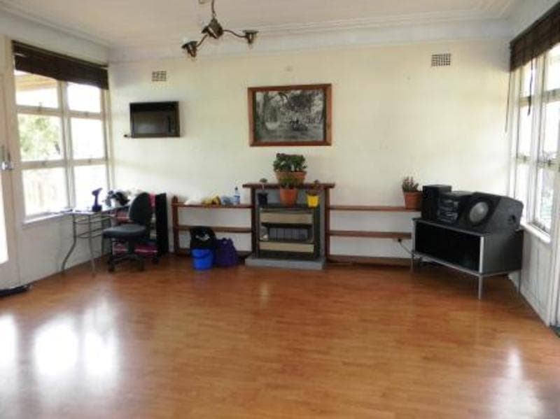 53																										Avoca Road
														
								Canley Heights, NSW 2166, Seven Hills - Thumbnail 3
