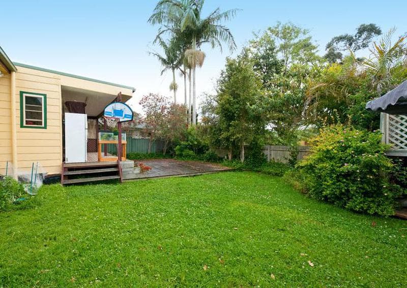 53																										Avoca Road
														
								Canley Heights, NSW 2166, Port Macquarie - Thumbnail 8
