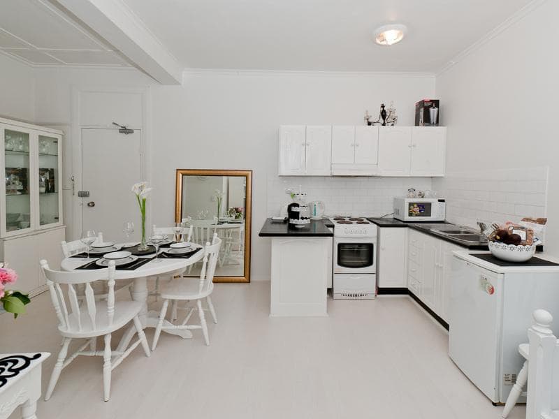 1/16																										Hamilton Street
														
								Rose Bay, NSW 2029, Darlinghurst - Thumbnail 4