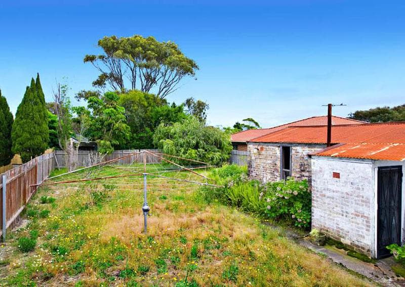 53																										Avoca Road
														
								Canley Heights, NSW 2166, Chifley - Thumbnail 2