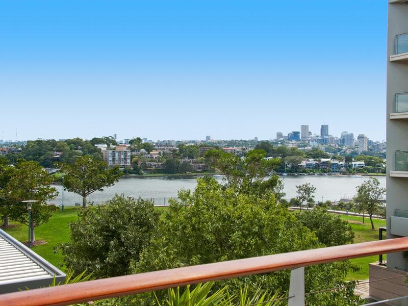 11/43-81 Point Street, Pyrmont, Pyrmont - Thumbnail 5