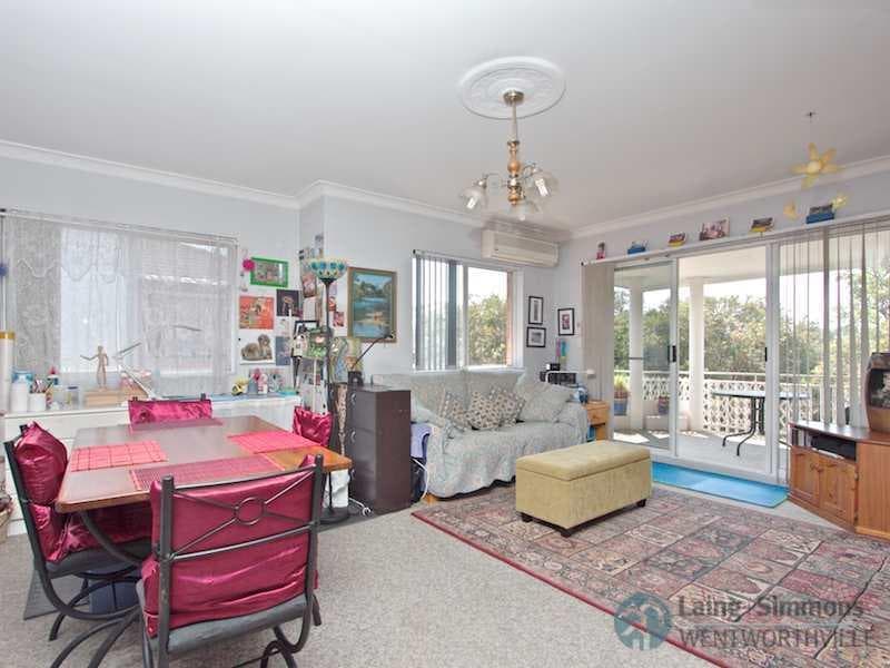 3/8 Park Avenue, Westmead, Westmead - Thumbnail 2