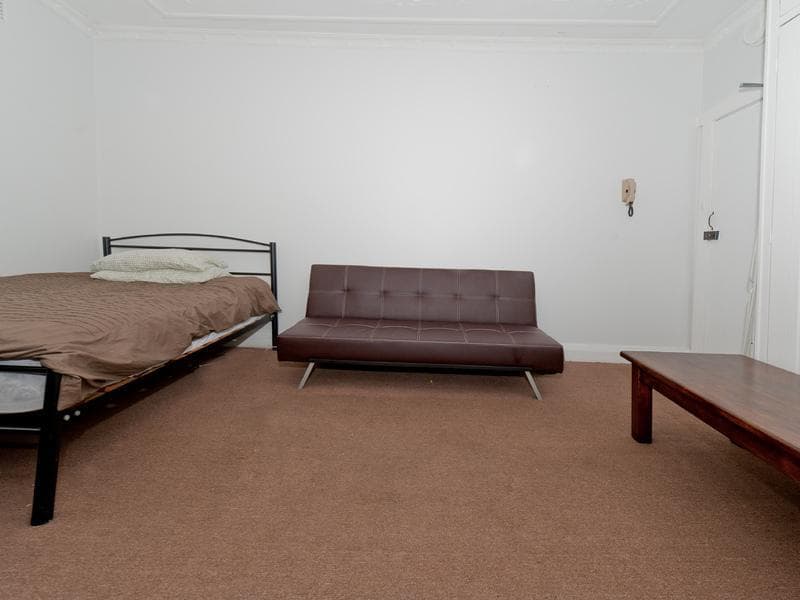 10/33																										Everard Street
														
								Port Macquarie, NSW 2444, Rushcutters Bay - Thumbnail 3