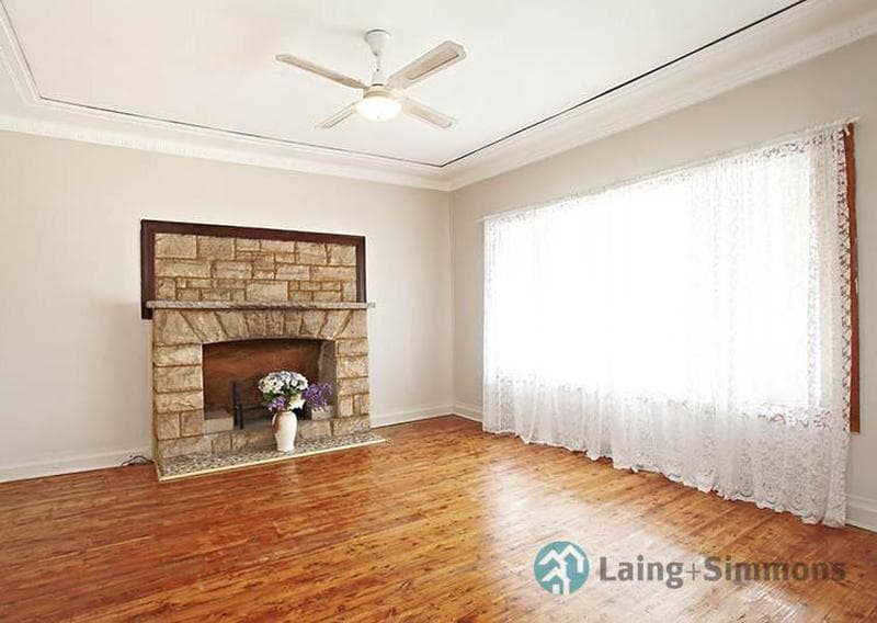 1/16																										Hamilton Street
														
								Rose Bay, NSW 2029, Guildford - Thumbnail 5