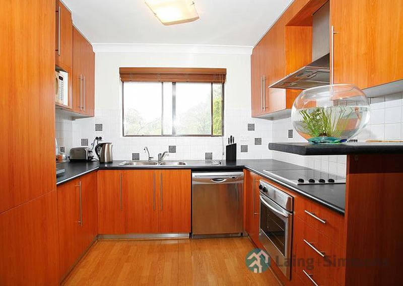 1/16																										Hamilton Street
														
								Rose Bay, NSW 2029, North Parramatta - Thumbnail 2