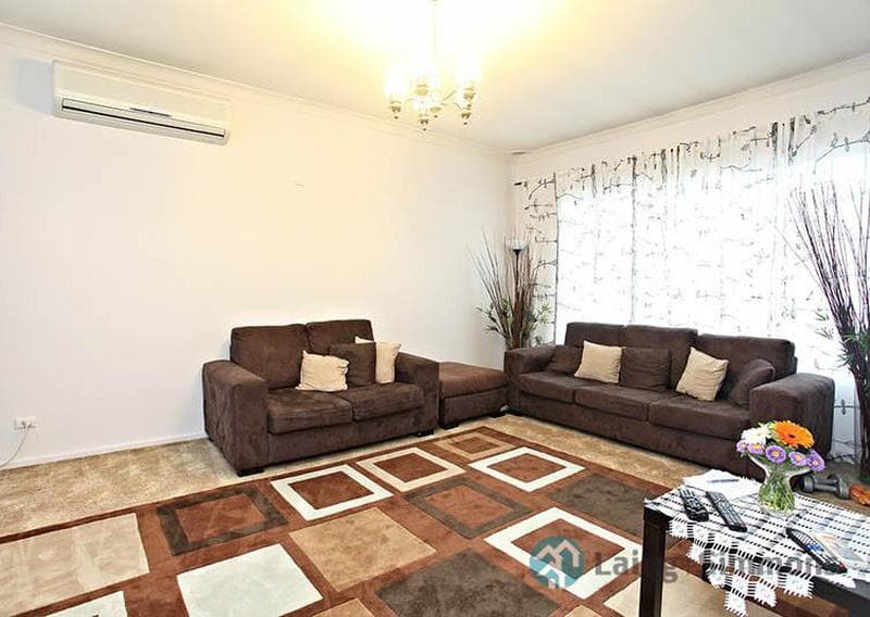 10/33																										Everard Street
														
								Port Macquarie, NSW 2444, Guildford West - Thumbnail 3