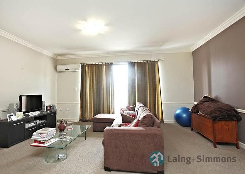 1/16																										Hamilton Street
														
								Rose Bay, NSW 2029, North Parramatta - Thumbnail 2