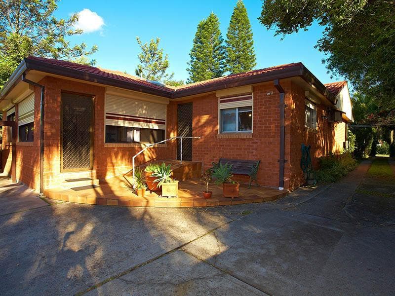 11/54-58																										Broomfield Street
														
								Cabramatta, NSW 2166, Granville - Image 1