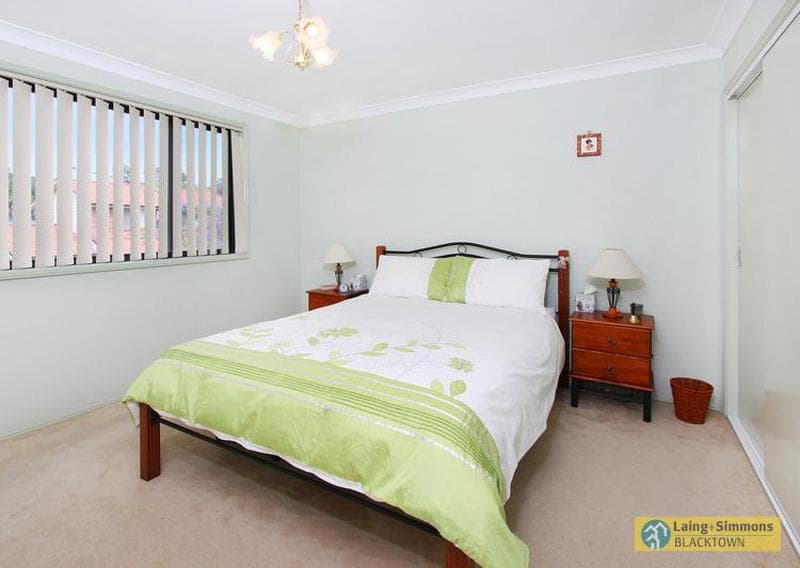 10/33																										Everard Street
														
								Port Macquarie, NSW 2444, Marayong - Thumbnail 5