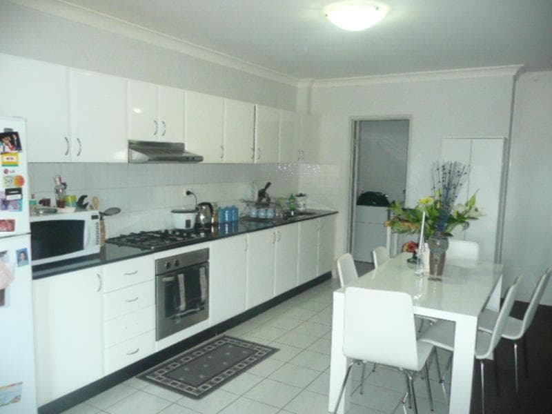 25/9-13 Griffiths St, Blacktown, Blacktown - Thumbnail 2
