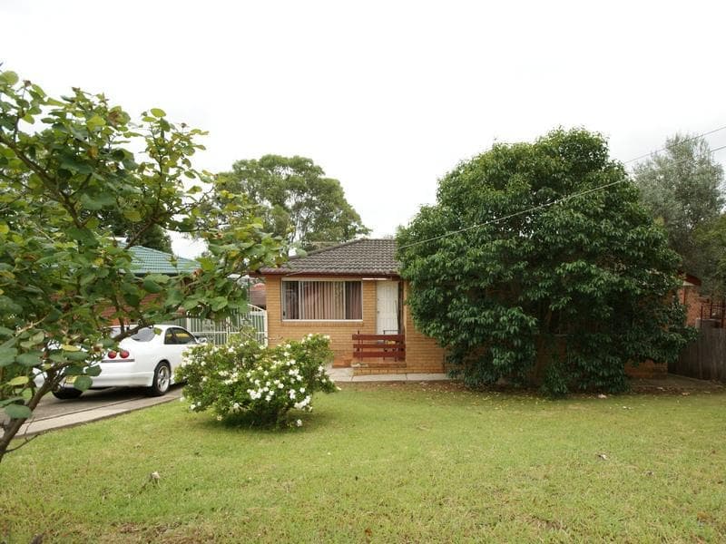 10/33																										Everard Street
														
								Port Macquarie, NSW 2444, Marayong - Thumbnail 2