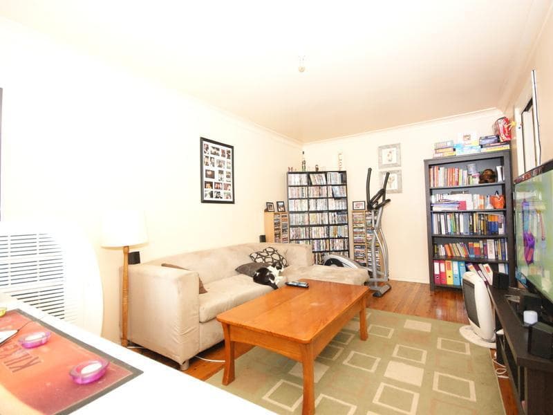 10/33																										Everard Street
														
								Port Macquarie, NSW 2444, Marayong - Thumbnail 4