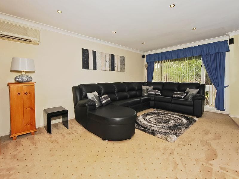 1/16																										Hamilton Street
														
								Rose Bay, NSW 2029, Kings Park - Thumbnail 3