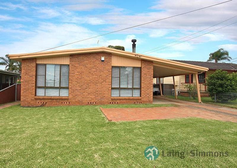 7 Papeete Ave, Lethbridge Park, Lethbridge Park - Image 1
