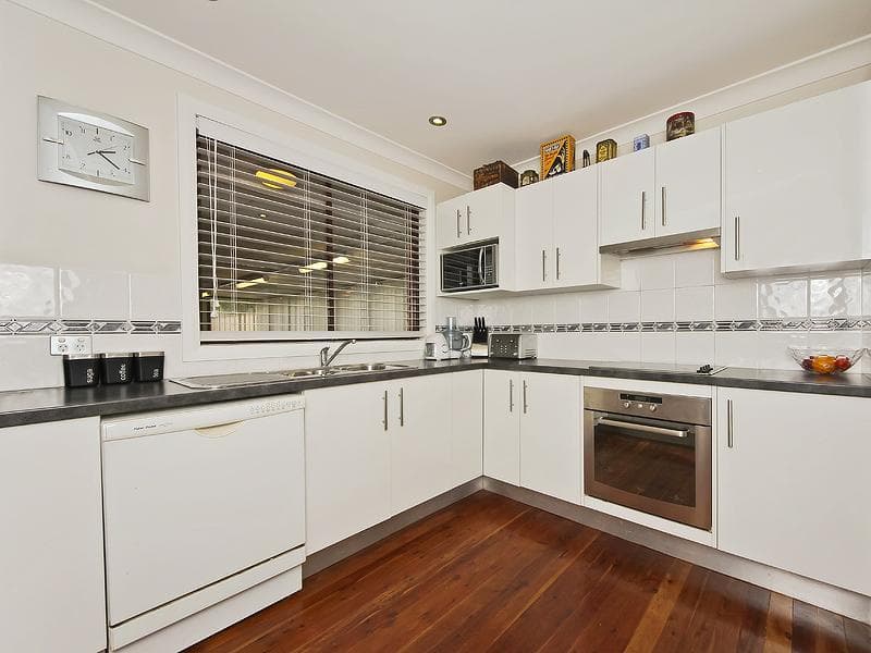 1/16																										Hamilton Street
														
								Rose Bay, NSW 2029, Kings Langley - Thumbnail 4