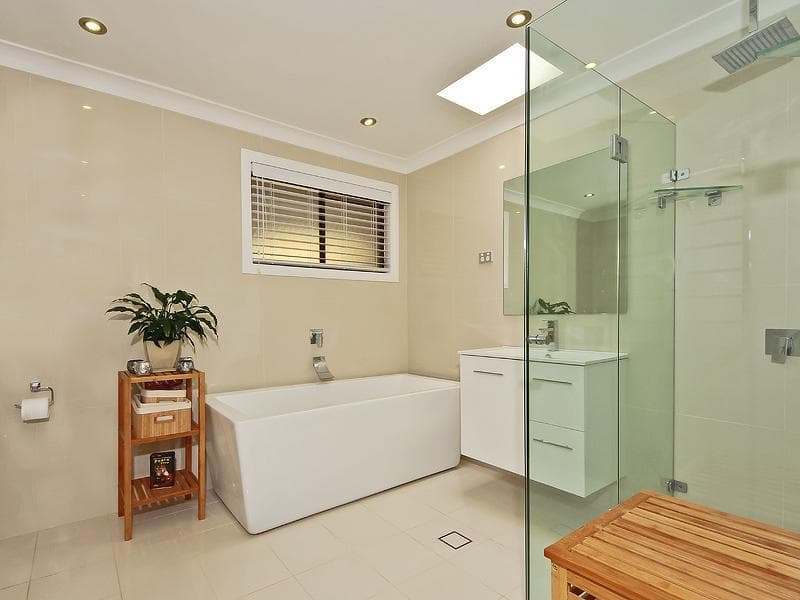 1/16																										Hamilton Street
														
								Rose Bay, NSW 2029, Kings Langley - Thumbnail 7