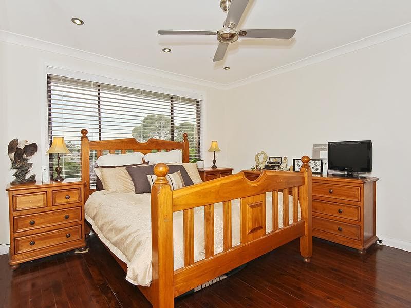 1/16																										Hamilton Street
														
								Rose Bay, NSW 2029, Kings Langley - Thumbnail 8