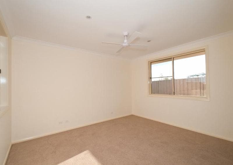 1																										Brenan St
														
								Fairfield, NSW 2165, Port Macquarie - Thumbnail 6