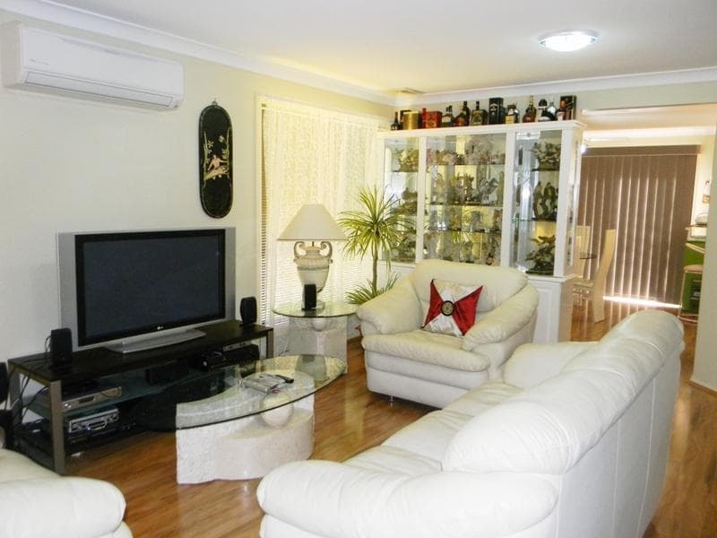 1																										Brenan St
														
								Fairfield, NSW 2165, Doonside - Thumbnail 3
