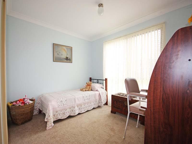 1																										Brenan St
														
								Fairfield, NSW 2165, Port Macquarie - Thumbnail 8