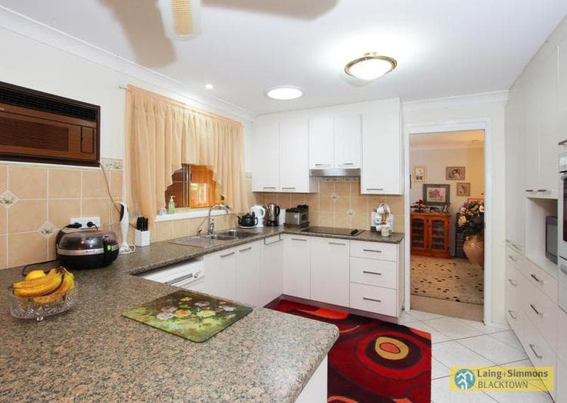 38 Judith Anderson Drive, Doonside, Doonside - Thumbnail 5