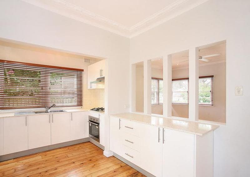 22 Byron Road, Guildford, Guildford - Thumbnail 2