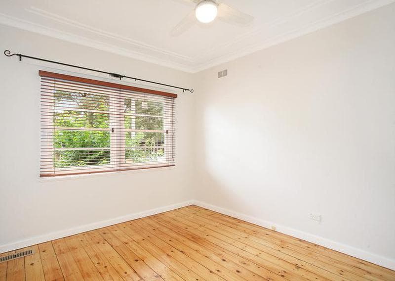 22 Byron Road, Guildford, Guildford - Thumbnail 5