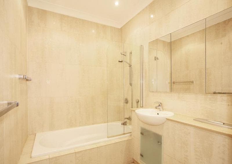 22 Byron Road, Guildford, Guildford - Thumbnail 6