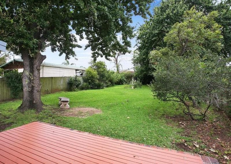 22 Byron Road, Guildford, Guildford - Thumbnail 7