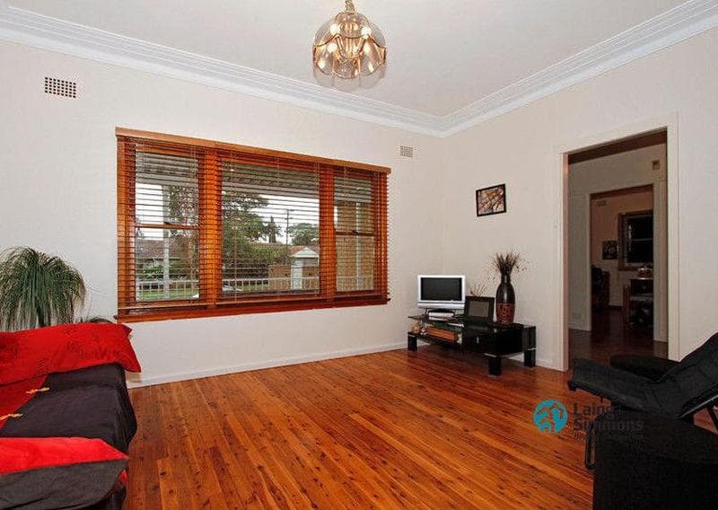 188 Parraweena Road, Miranda, Miranda - Thumbnail 4