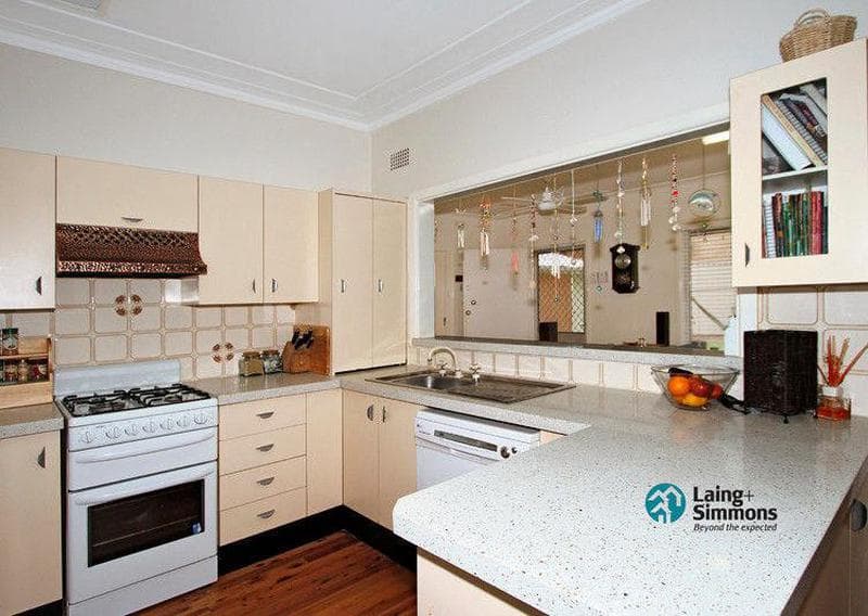 188 Parraweena Road, Miranda, Miranda - Thumbnail 7