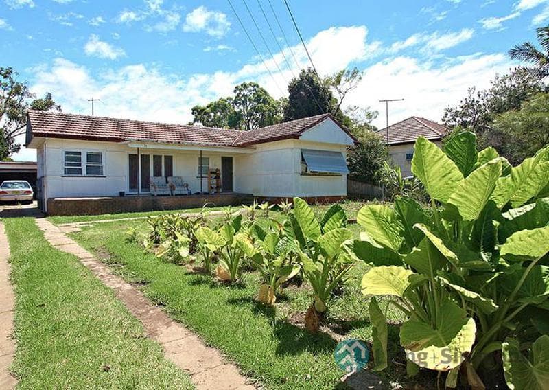 21 Renfrew Street, Guildford, Guildford - Image 1