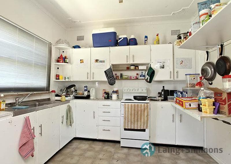 21 Renfrew Street, Guildford, Guildford - Thumbnail 2