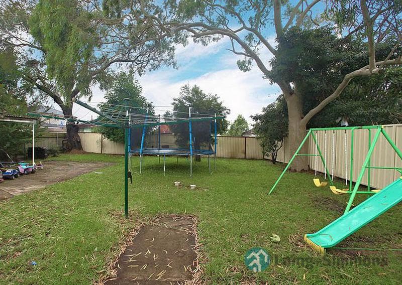 2/26a																										Darling Point Road
														
								Darling Point, NSW 2027, Guildford - Thumbnail 7