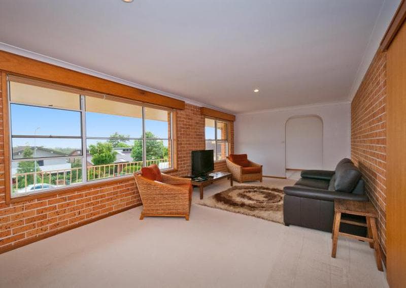 1																										Brenan St
														
								Fairfield, NSW 2165, Port Macquarie - Thumbnail 3