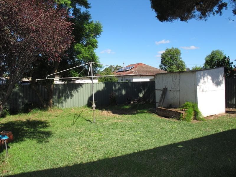 22 Carabeen Street, Cabramatta, Cabramatta - Thumbnail 4
