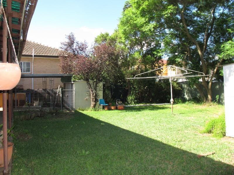 22 Carabeen Street, Cabramatta, Cabramatta - Thumbnail 5