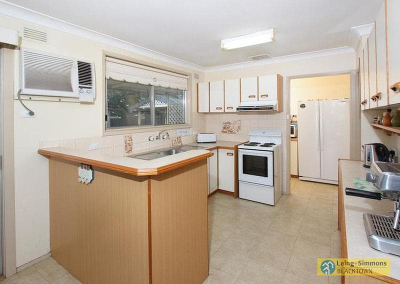 38																										Woodville Road
														
								Granville, NSW 2142, Marayong - Thumbnail 4