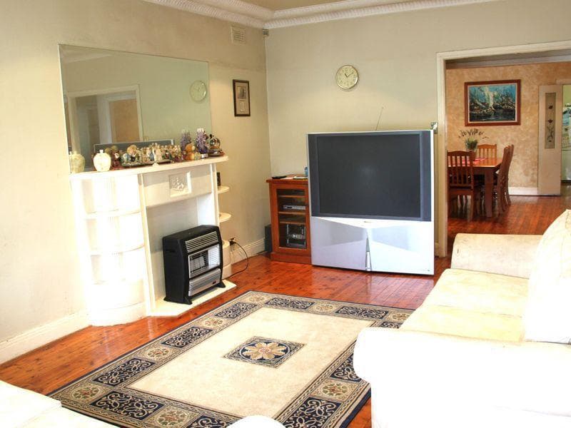 74 Juno Parade, Greenacre, Greenacre - Thumbnail 3